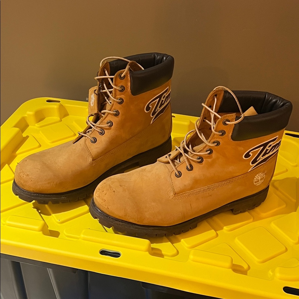 Timberland Men’s Tan Nubuck Padded Collar Lace-Up Boots Sz 15